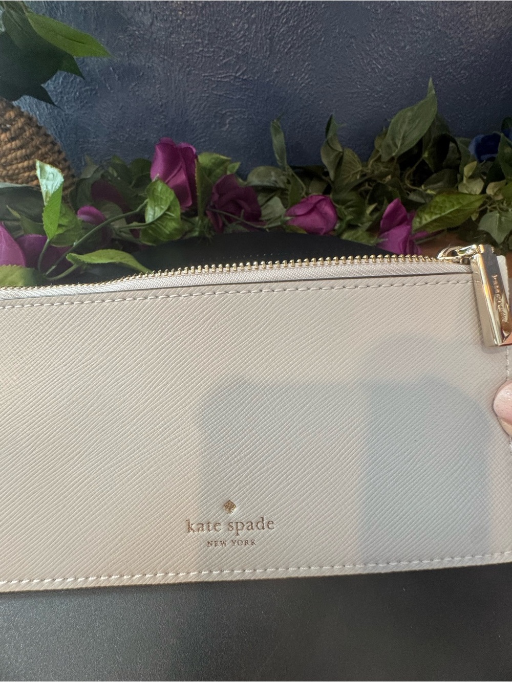 Kate Spade Gray Leather Zipper ID/Card Pouch
